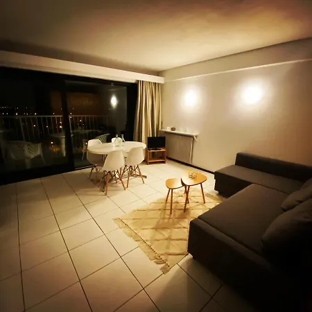 Zonnige Studio Aan De Zeedijk Van Middelkerke. Διαμέρισμα *